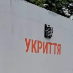На зупинках громадського транспорту в Одесі з’являються мобільні укриття — де вже можна сховатися