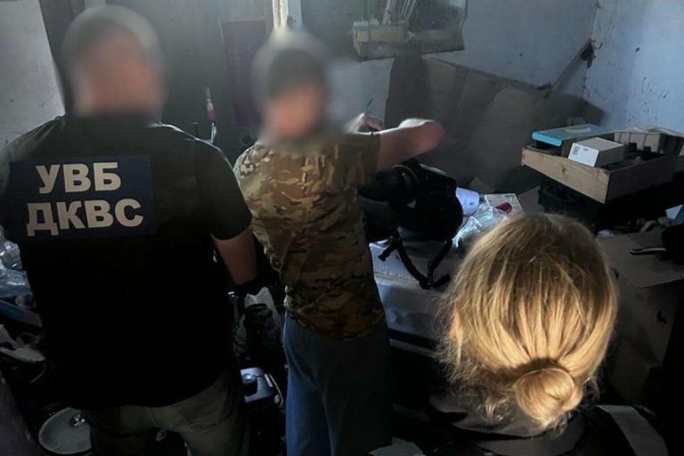 На Одещині підозрюють чоловіка у перевезенні вибухівки зі сходу України додому