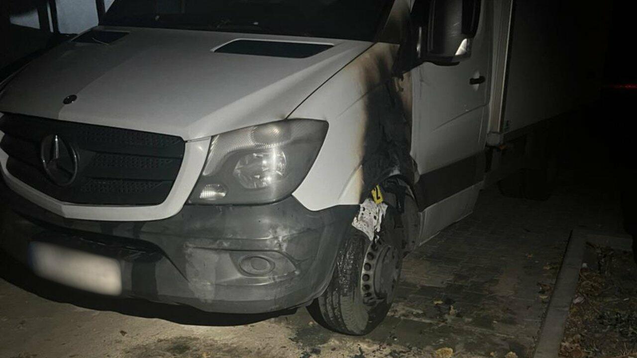 В Одесі заарештували чоловіка, підозрюваного у підпалі Mercedes за кількасот гривень