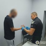 На Одещині чоловіка засудили до 11 років за підпал людини після обливання бензином