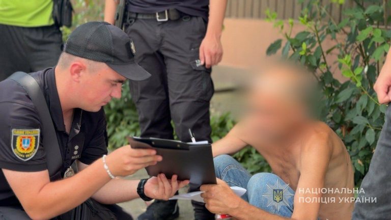 Застілля переросло у вбивство на Одещині — господар закопав гостя в дворі