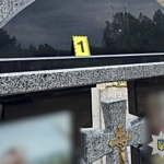 В Одещині розшукують особу, яка зняла Герб із могили загиблого військового