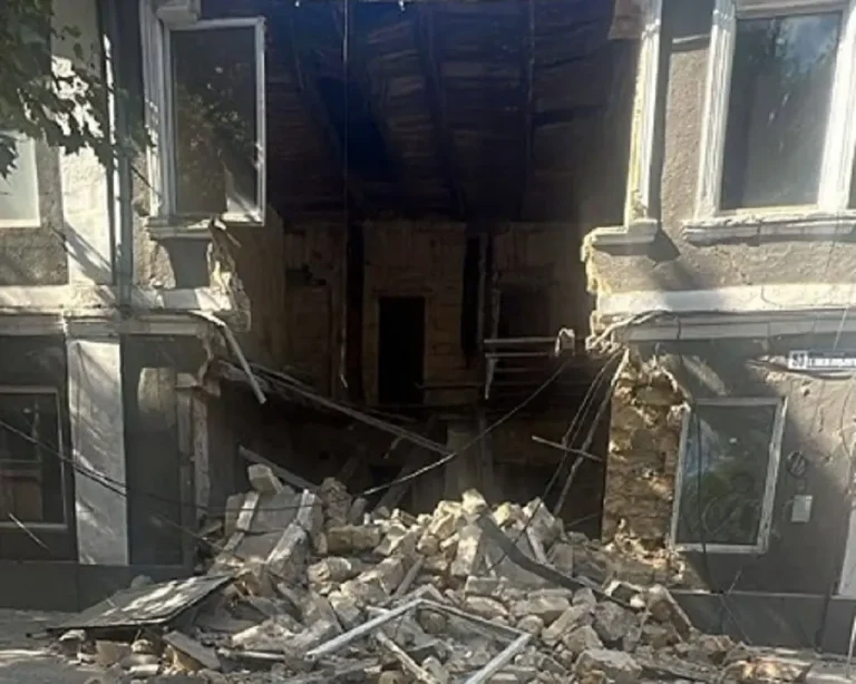 У Молдаванці в Одесі обвалився будинок — що відомо (фото, )