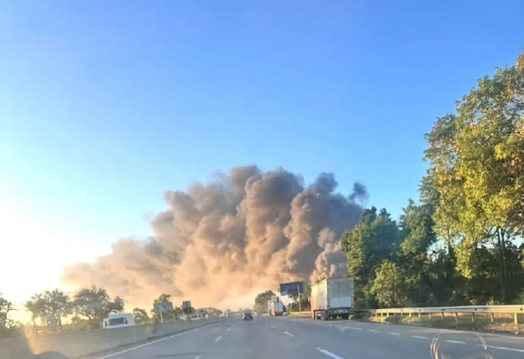 Ранкові вибухи в Одесі: оголошено повітряну тривогу, можливі прильоти