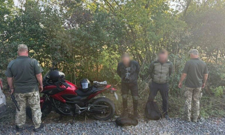 У Одеській області затримали киянина, який їхав мотоциклом до Молдови