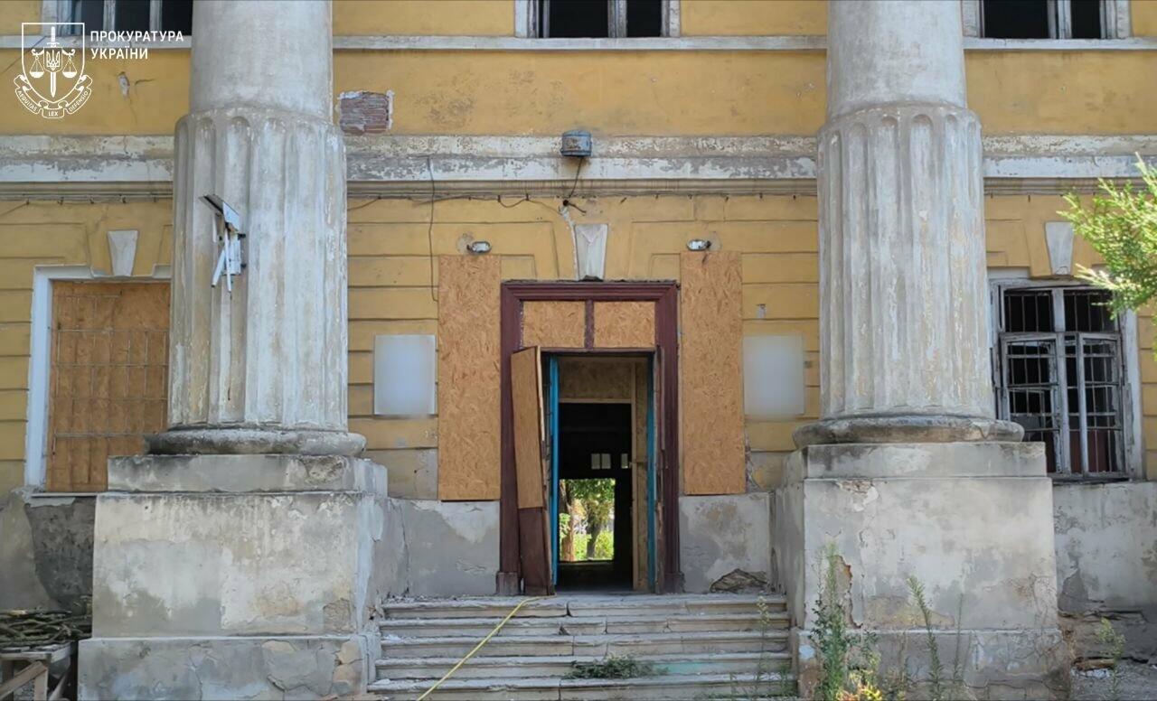 Після майже двох десятиліть занепаду в Одесі через суд врятували історичну будівлю