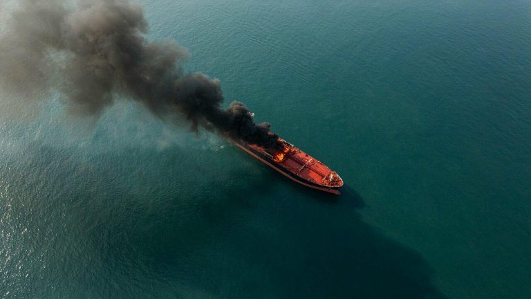 Удари РФ по цивільному судну біля Одеси забрали життя капітана