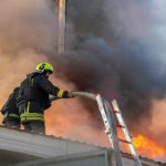 Новий обстріл Одеси: внаслідок удару постраждали склади з гуманітарною допомогою — ОНОВЛЮЄТЬСЯ
