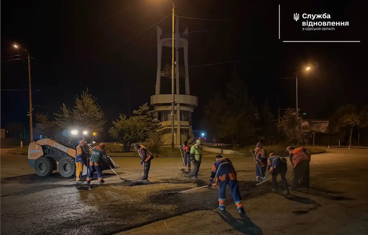 Від заходу до світанку: як нічні шляховики відновлювали об’їзну дорогу Одеси