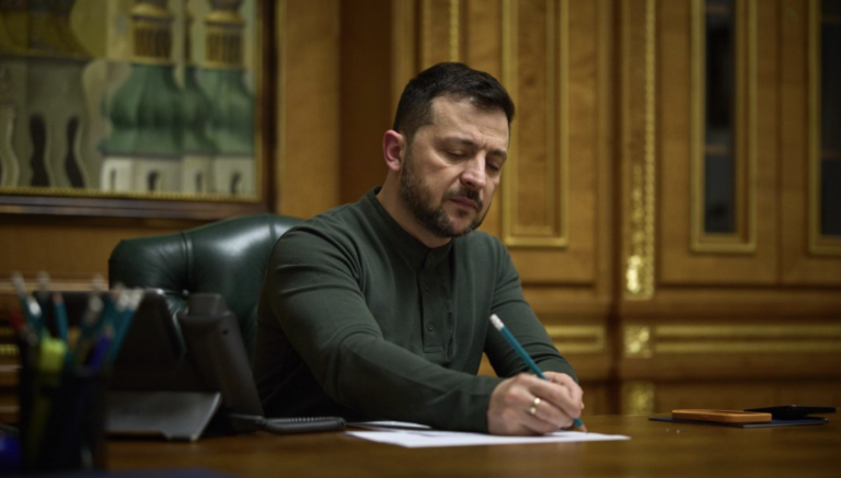 Хто став суддею в Одесі за указом Зеленського і які зв’язки має з криптою, квартирами й елітними авто