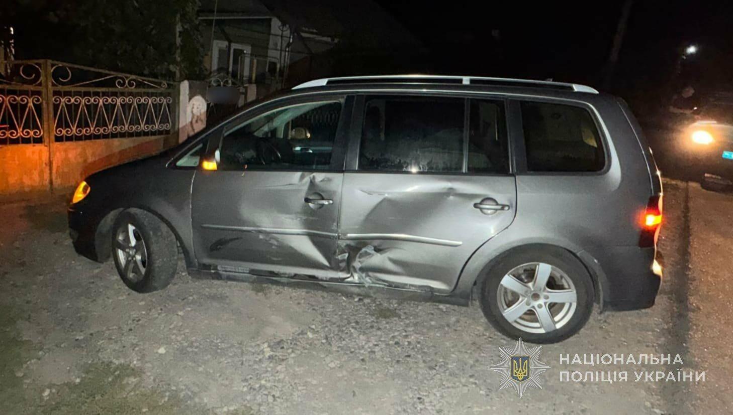 На Одещині після погоні й тарану чоловік ледь не вбив ножем співмешканця колишньої