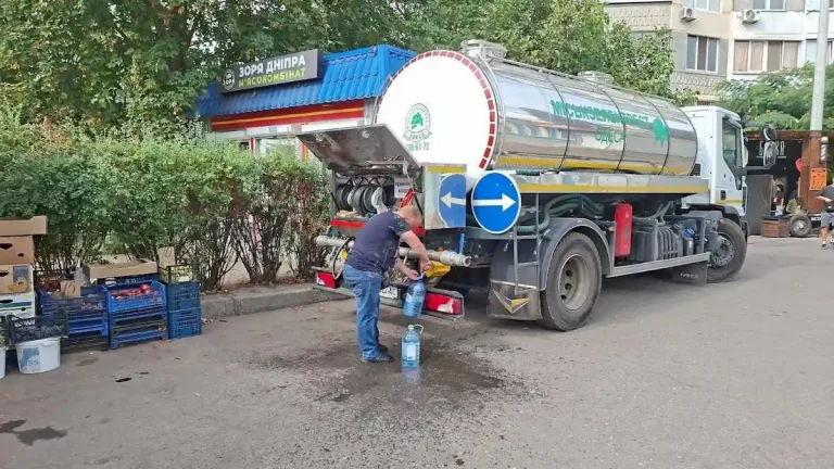 Відключення водопостачання в частині Одеси — адреси пунктів для набору технічної води