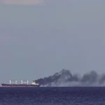 Російський обстріл цивільного судна в порту Одещини — загинув моряк