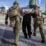 18‑літнього уродженця Одеси вважають причетним до прихованого в пачці напою відеопристрою, призначеного для теракту в столиці, і пов'язують із Росією