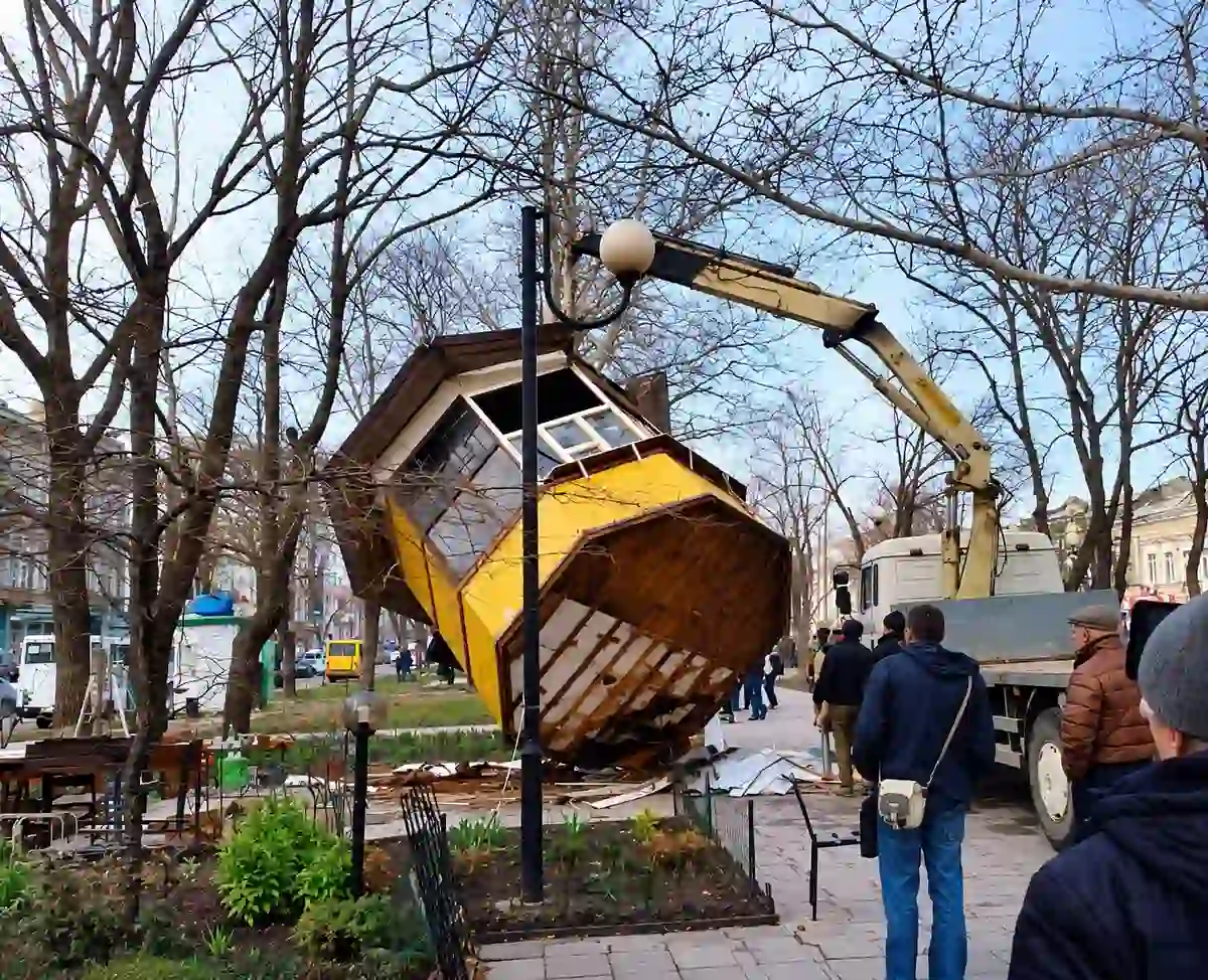 Демонтаж шашличної Джамбул