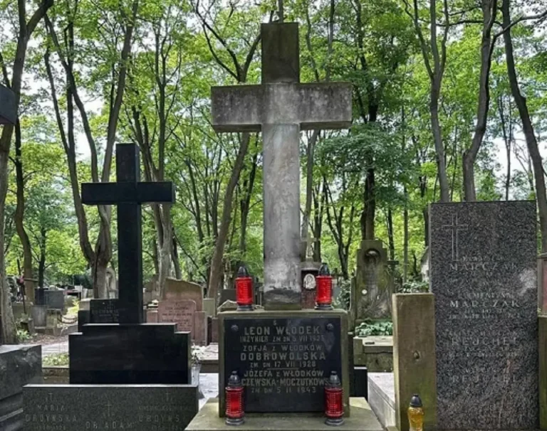 Представниця роду Льва Влодека запевняє, що виявила місце поховання проектувальника в столиці Польщі — в Одесі планують експозицію