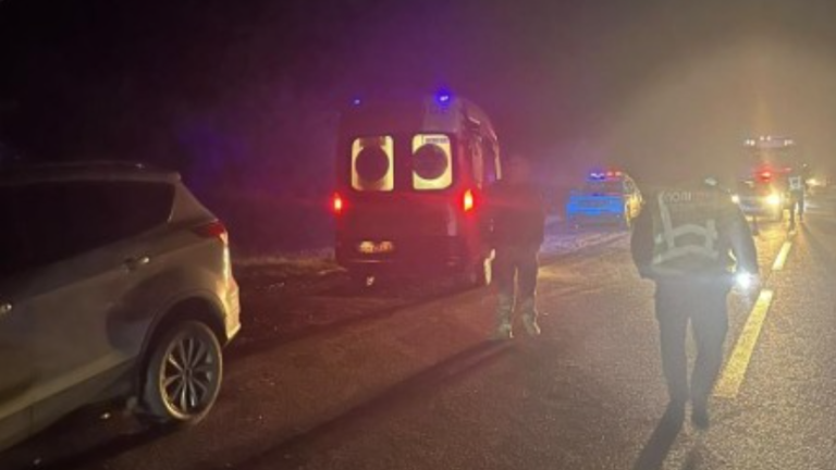 Біля Одеси на шляху до Рені трапилася ДТП за участі легкового авто та вантажного транспорту з постраждалими