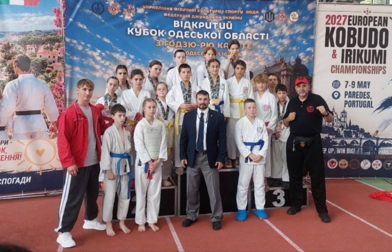 Клуб «Десантник» виборов 14 призових місць на регіональному чемпіонаті з карате