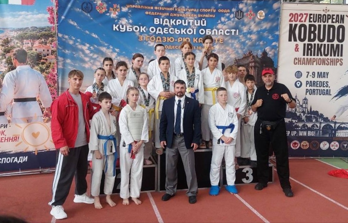 Клуб «Десантник» виборов 14 призових місць на регіональному чемпіонаті з карате