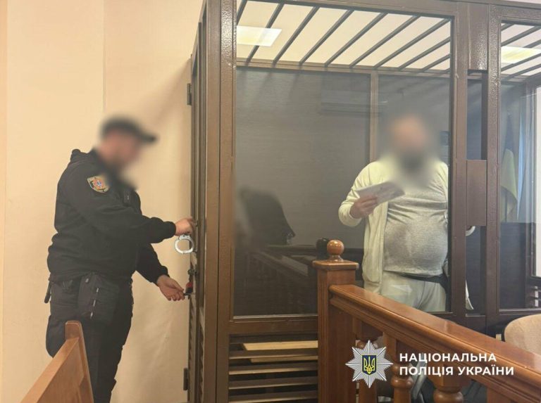 Після поїздки з Києва до Одеси пасажир заволодів автомобілем таксиста