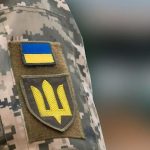 Правоохоронці в Одесі взяли під варту двох осіб після того, як кілька людей закидали кам'яними уламками споруду ТЦК