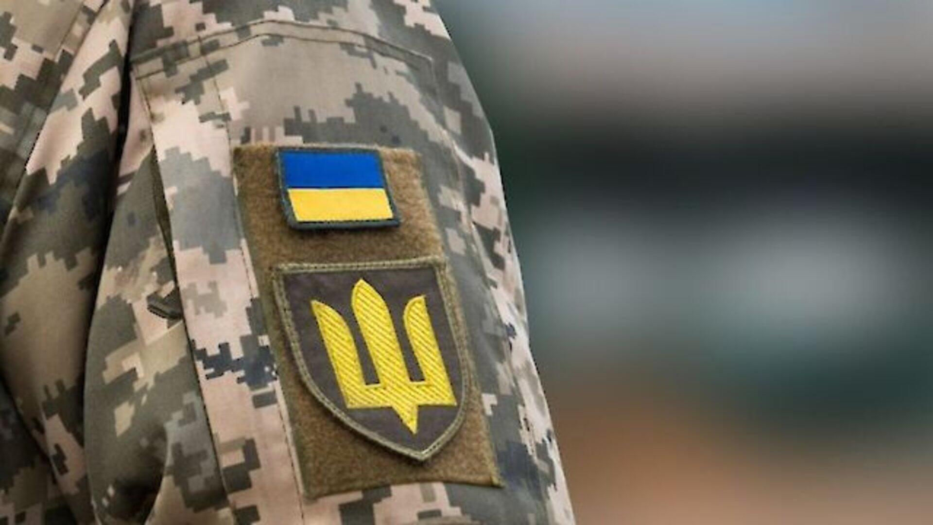 Правоохоронці в Одесі взяли під варту двох осіб після того, як кілька людей закидали кам'яними уламками споруду ТЦК