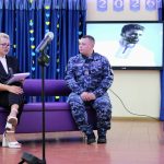 Представлення на зібранні молоді