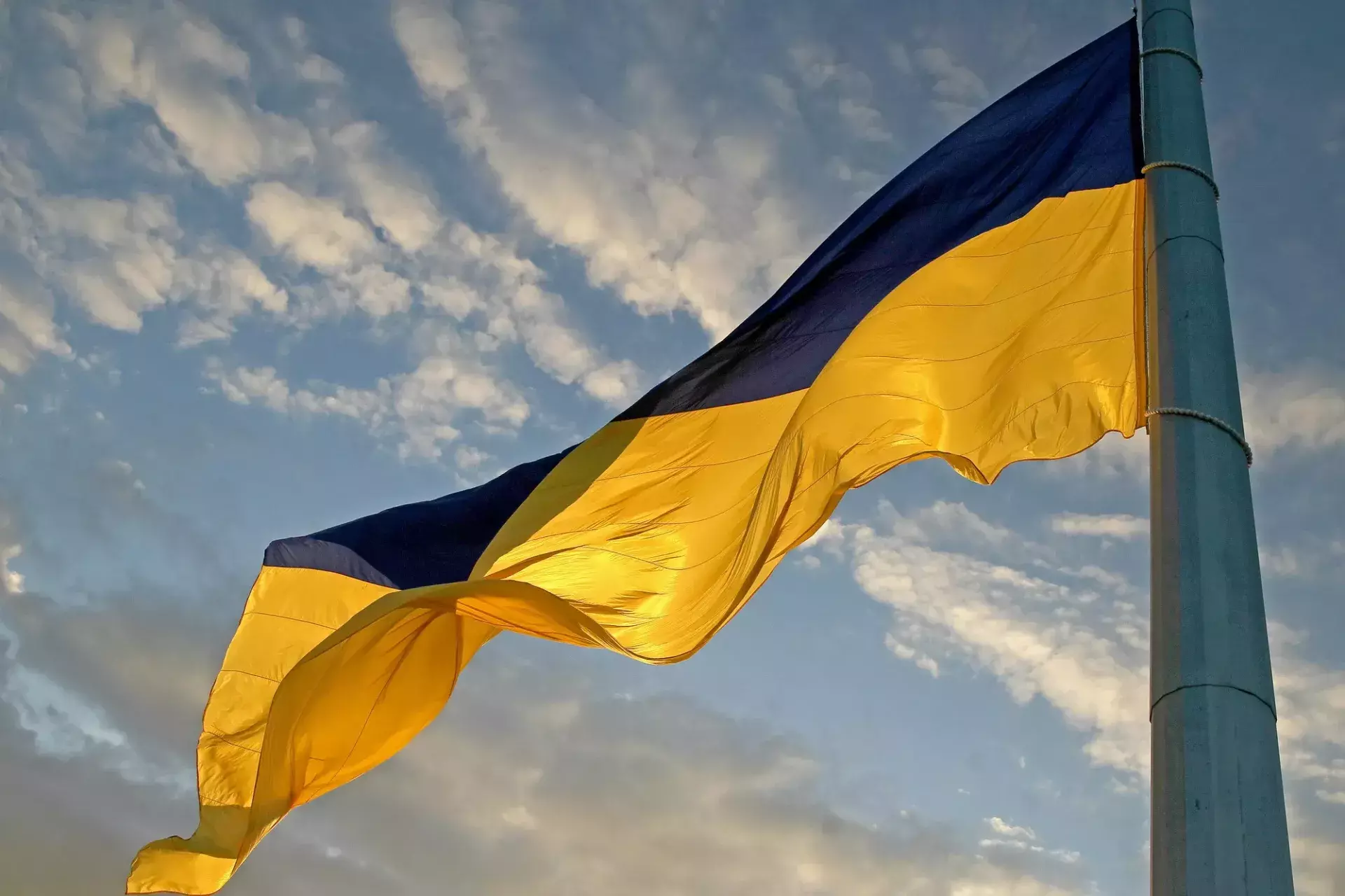 Редакційне звернення до захисників і захисниць України