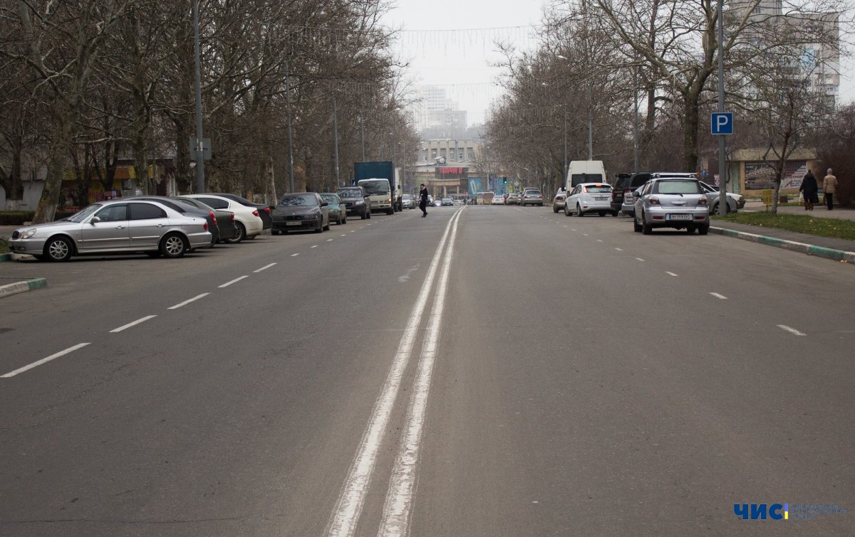 У Чорноморську рішенням місцевих чиновників маршрут дачних автобусів залишили активним до середини листопада