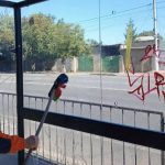 У Одесі через вандалів пошкоджені зупинки — відновлено 163 урни й десятки скляних конструкцій
