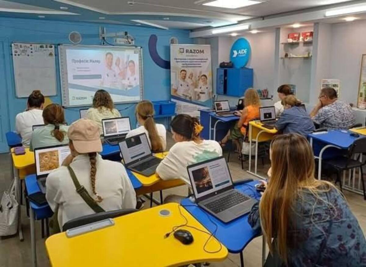 В Одесі організовують безоплатні курси перекваліфікації — кому відкриваються вакансії у будівництві
