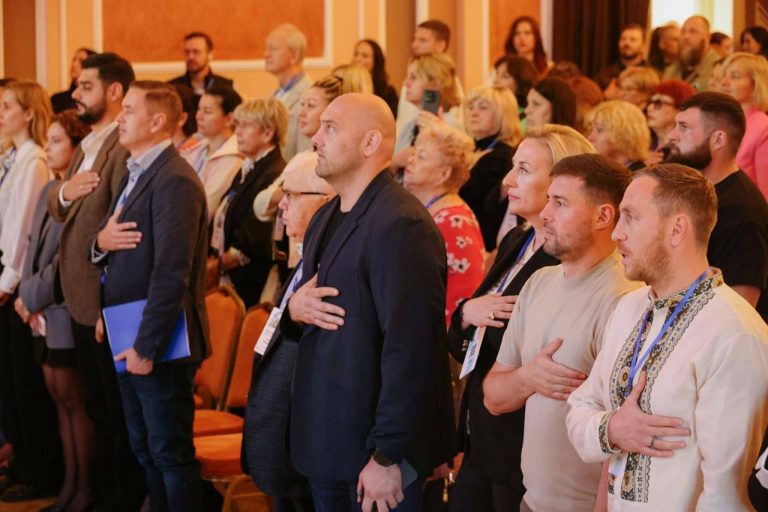 В Одесі пройшов форум «Другий фронт», де волонтери й громадські організації обговорили ключові питання