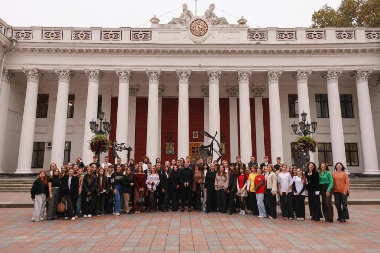 В Одесі відкрили Академію молодих лідерів — формують нове покоління політиків