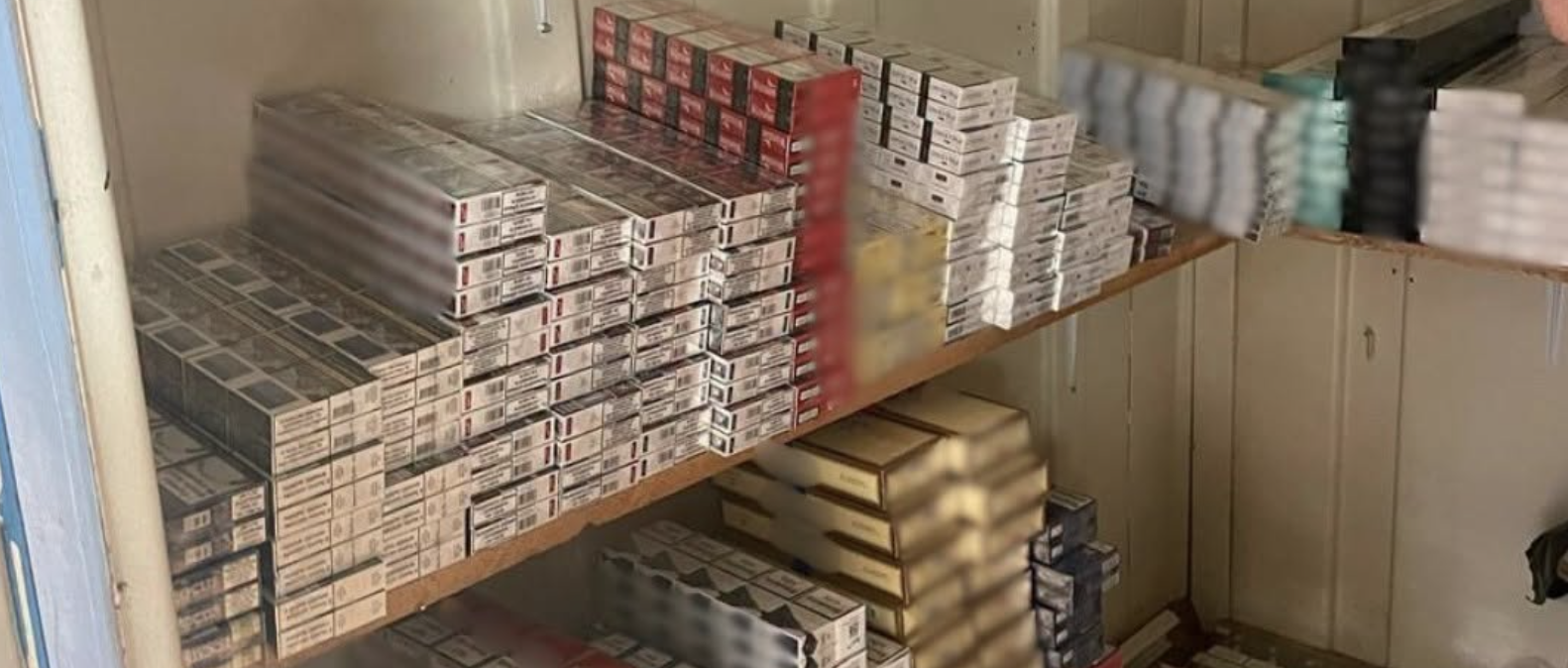В Одесі викрили мережу продажу нелегальних сигарет через Telegram і склади на Заболотного