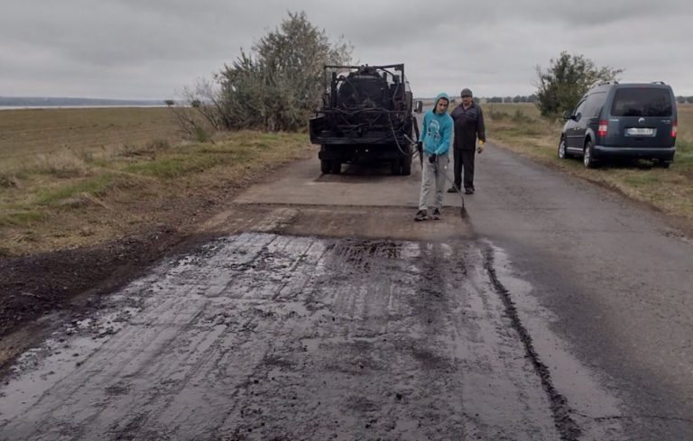 В Ренійській території облаштовують шлях для забезпечення безпеки шкільного транспорту і швидкої допомоги
