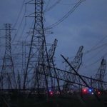 В Україні радять заздалегідь підготуватися до ймовірних відключень електроенергії: поради від енергетиків, що слід зробити негайно
