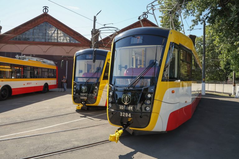Жеман попереджає про критичний брак водіїв — чи вистачить трамваїв і тролейбусів в Одесі взимку