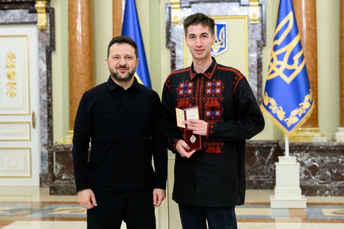 Зеленський відзначив одеського вчителя званням «Заслужений вчитель України»